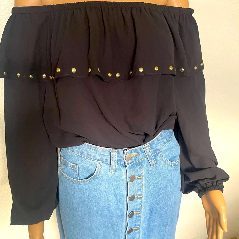 Black beautiful blouse!